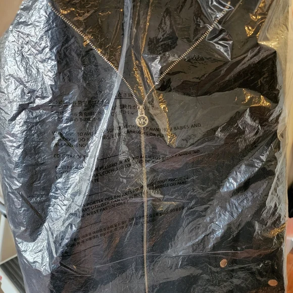 Michael Kors Hooded Wool Coat - Picture 4 of 12